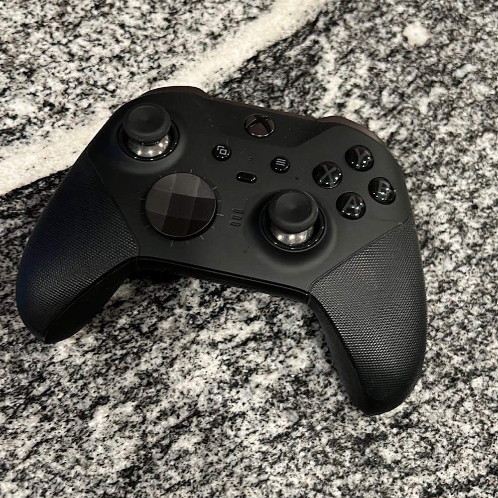 Xbox elite series 2 controller